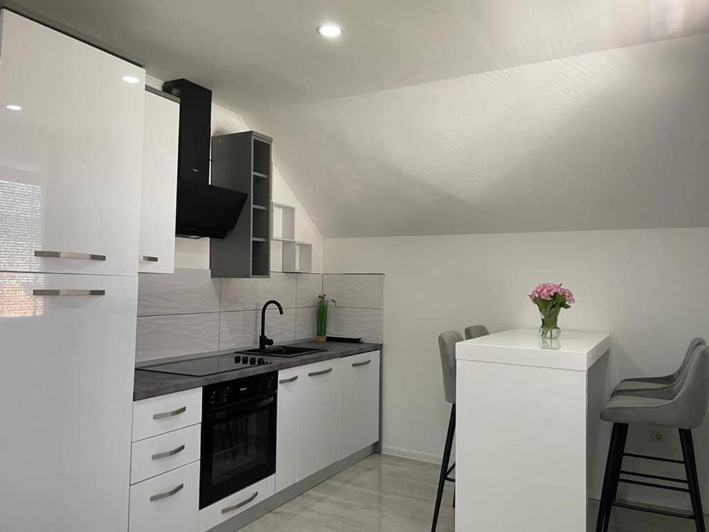 Apartman Pavenka Otocac Luaran gambar