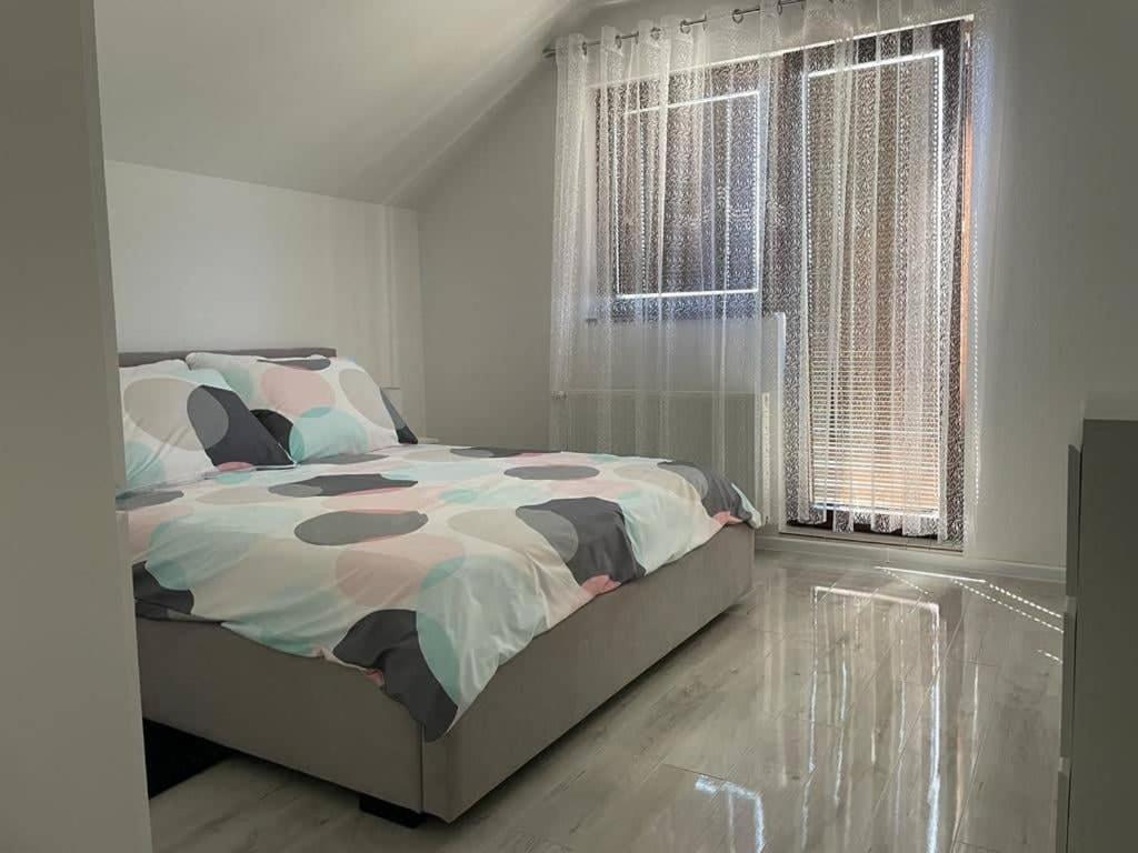 Apartman Pavenka Otocac Luaran gambar