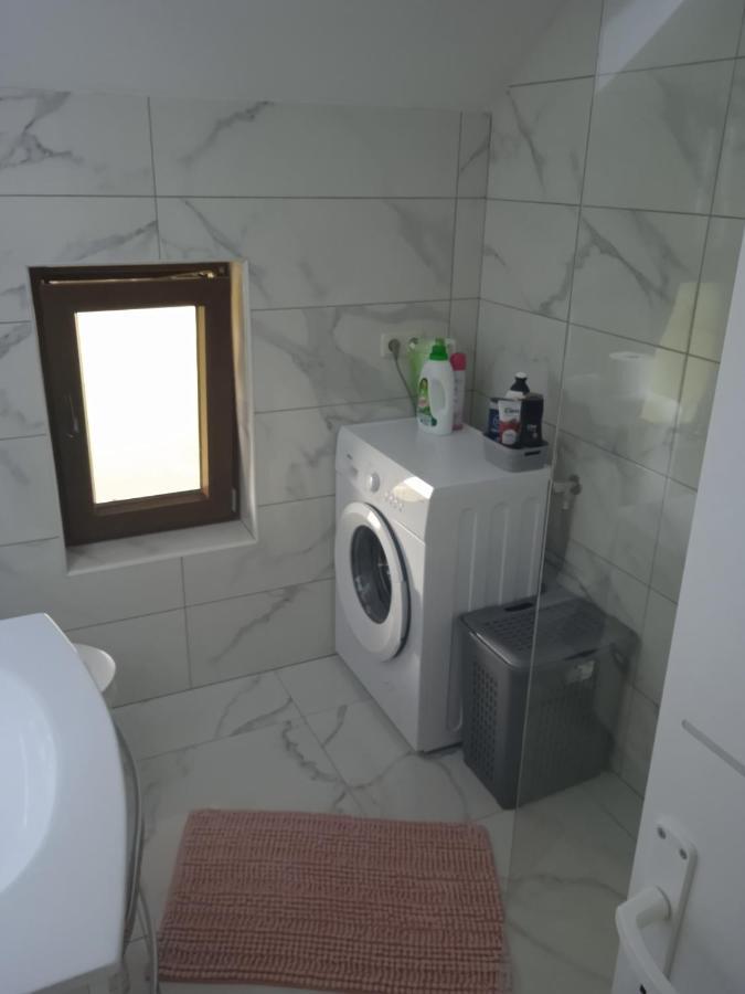 Apartman Pavenka Otocac Luaran gambar